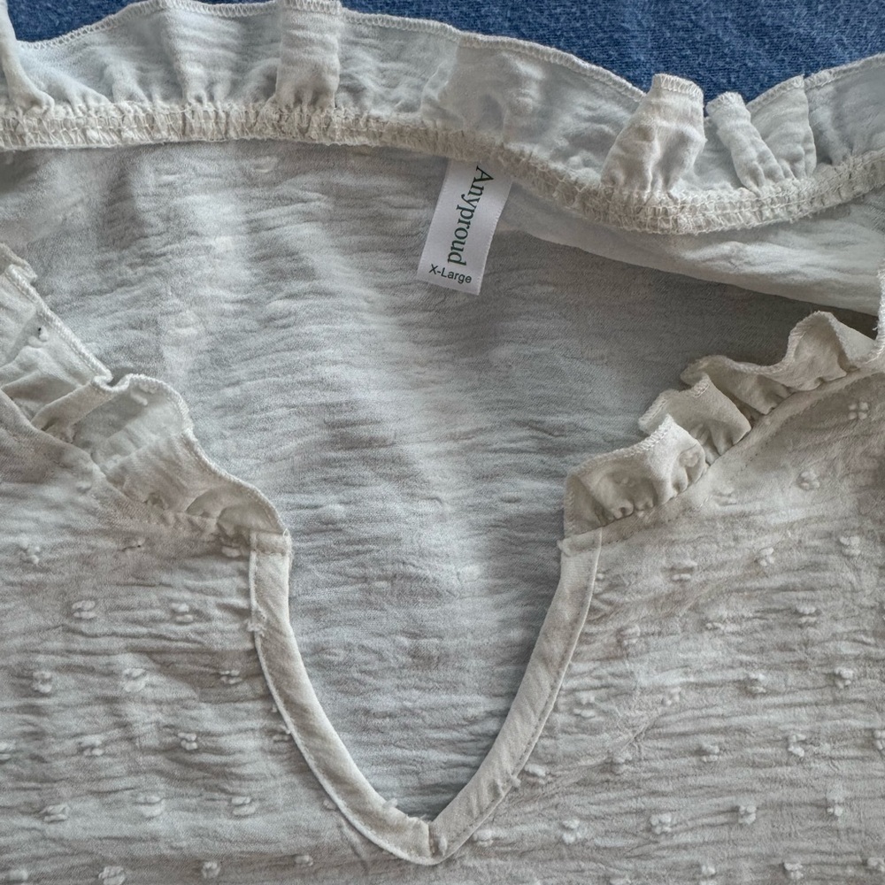 Chic White Ruffled Women's Blouse - Picture 3 of 8